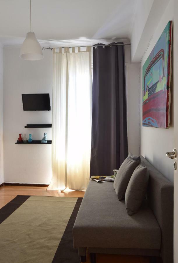 Appartamento Artist'S Lovely Nest Under The Shadow Of The Parthenon Atene Esterno foto