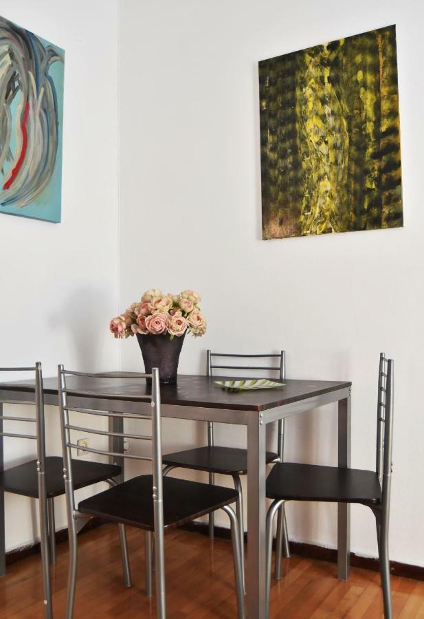 Appartamento Artist'S Lovely Nest Under The Shadow Of The Parthenon Atene Esterno foto