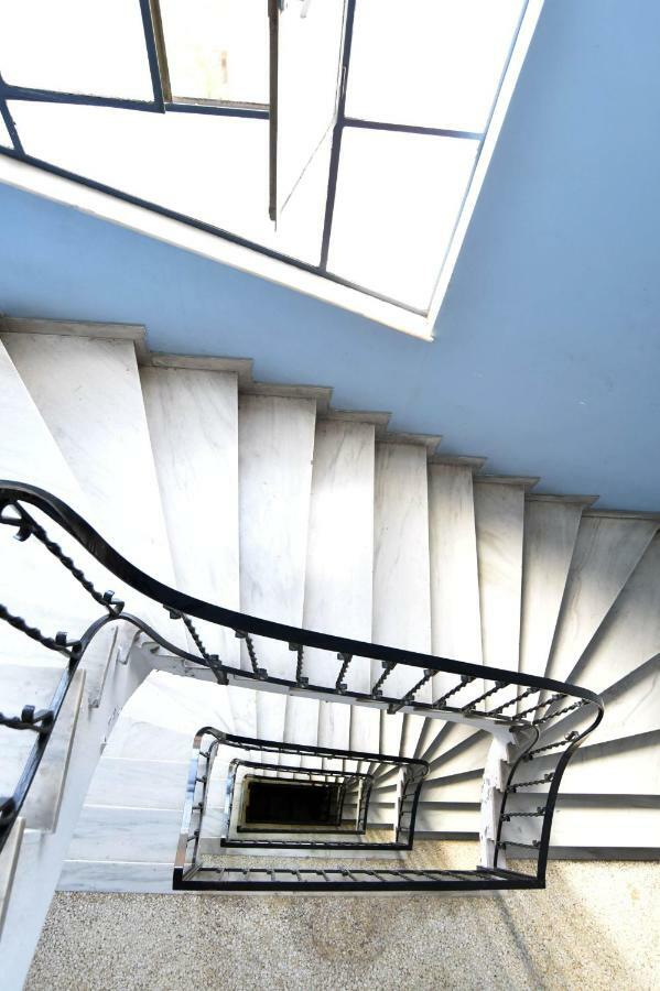 Appartamento Artist'S Lovely Nest Under The Shadow Of The Parthenon Atene Esterno foto