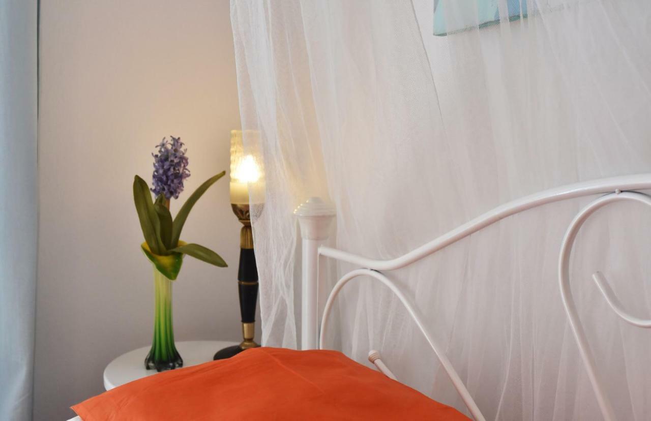 Appartamento Artist'S Lovely Nest Under The Shadow Of The Parthenon Atene Esterno foto