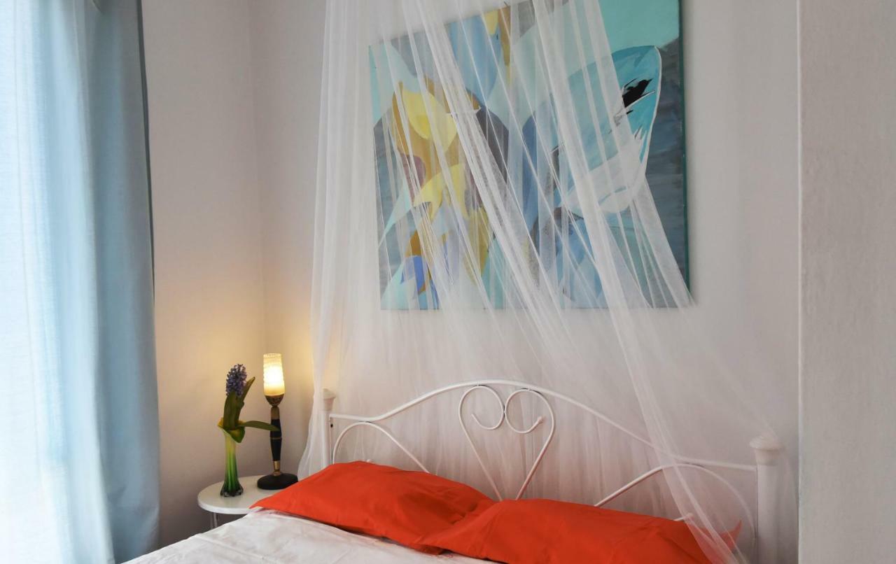 Appartamento Artist'S Lovely Nest Under The Shadow Of The Parthenon Atene Esterno foto