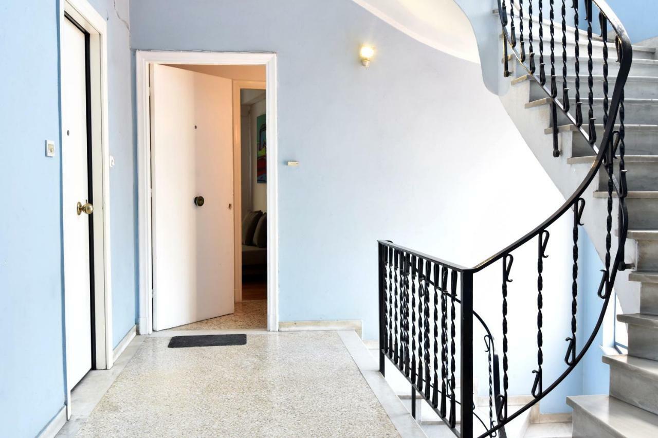Appartamento Artist'S Lovely Nest Under The Shadow Of The Parthenon Atene Esterno foto